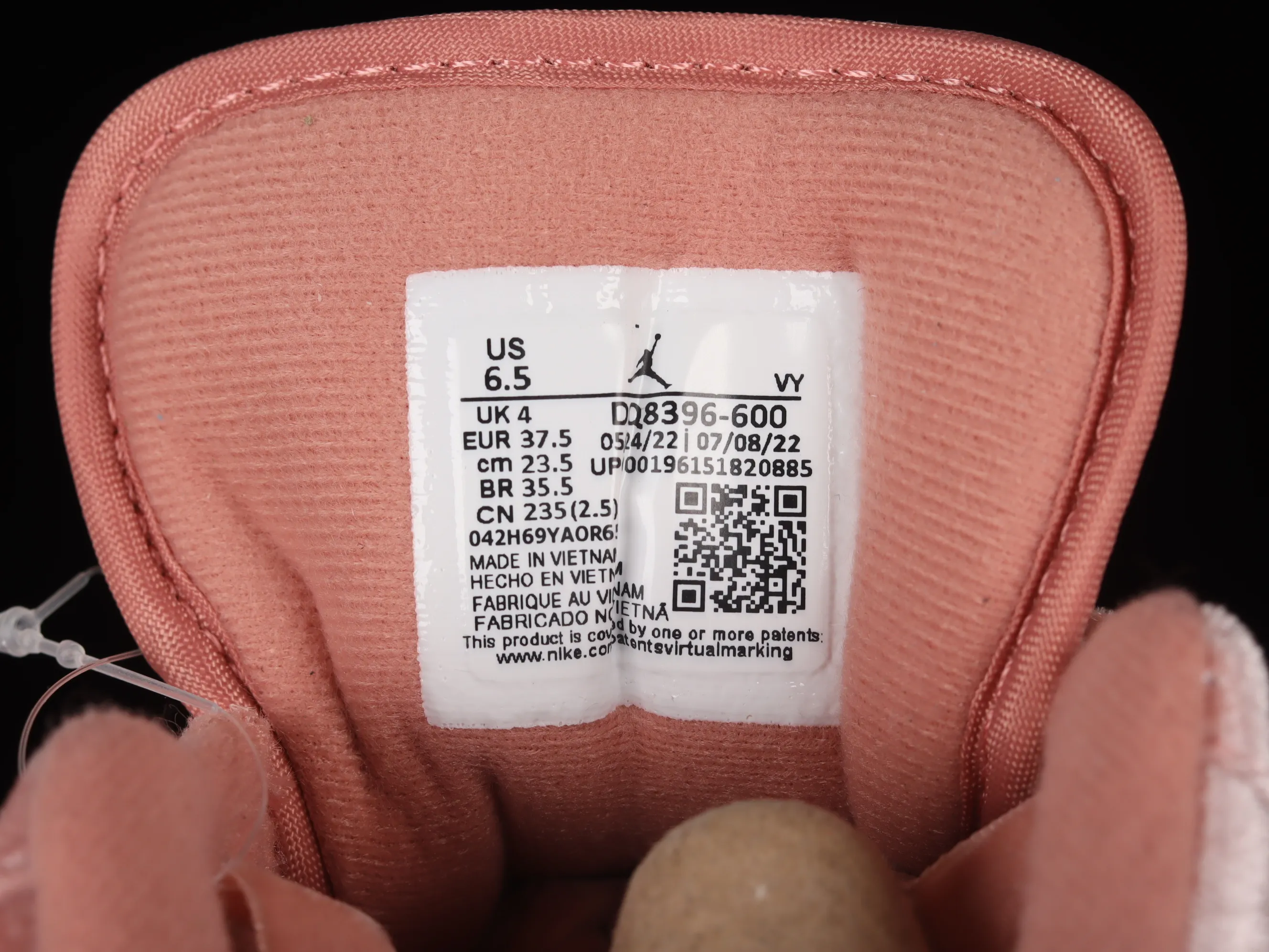 All categories Air Jordan Jordan series basketball shoes Air Jordan 1 Low G version pure original Air Jordan 1 Low "Pink Velvet" AJ1 Joe 1 velvet pink low-top basketball shoes DQ8396-600